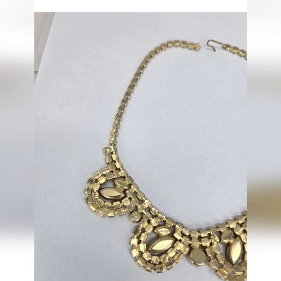 Topaz Aurora Borealis Rhinestone 1950 Choker With Molded Art Glass Leave **READ* - Picture 7 of 10